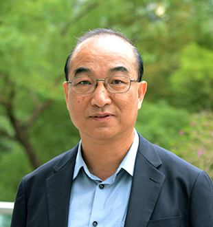 Dr Paul Sze