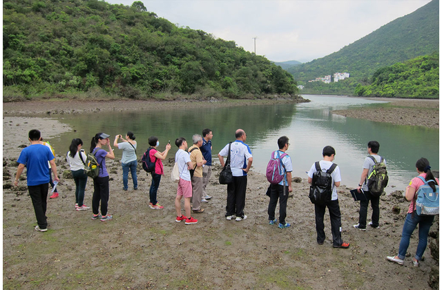 觀察河海互動狀況和河岸形貌