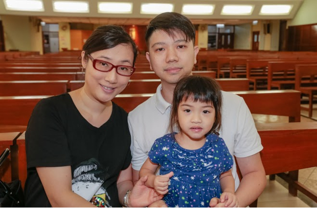 陳先生一家參與了兩場工作坊，連稱氣氛很好，也學懂了一些處理女兒情緒的小技巧