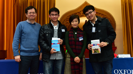 A big round of applause for the speakers.