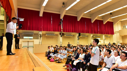Theodore answering a student's questions during the Q&A session.