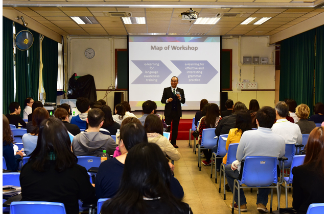Teachers listen attentively to Dr Sze’s sharing