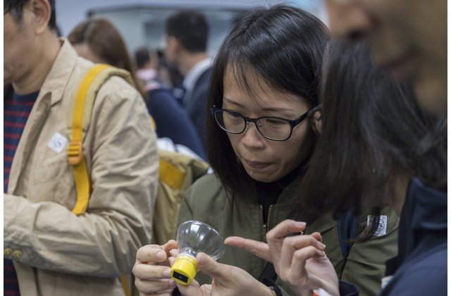 發佈會內同時展出STEM活動資源，讓老師親身體驗STEM教學的樂趣。